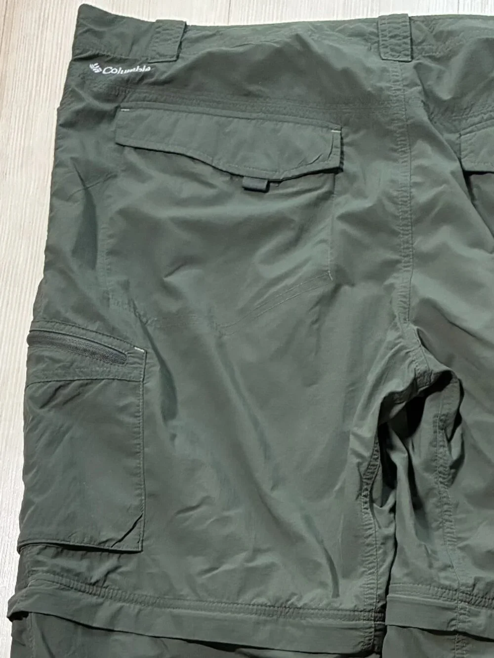 Columbia Silver Ridge Convertible Pants Men's 42x30 Green Omni-Shade Nylon